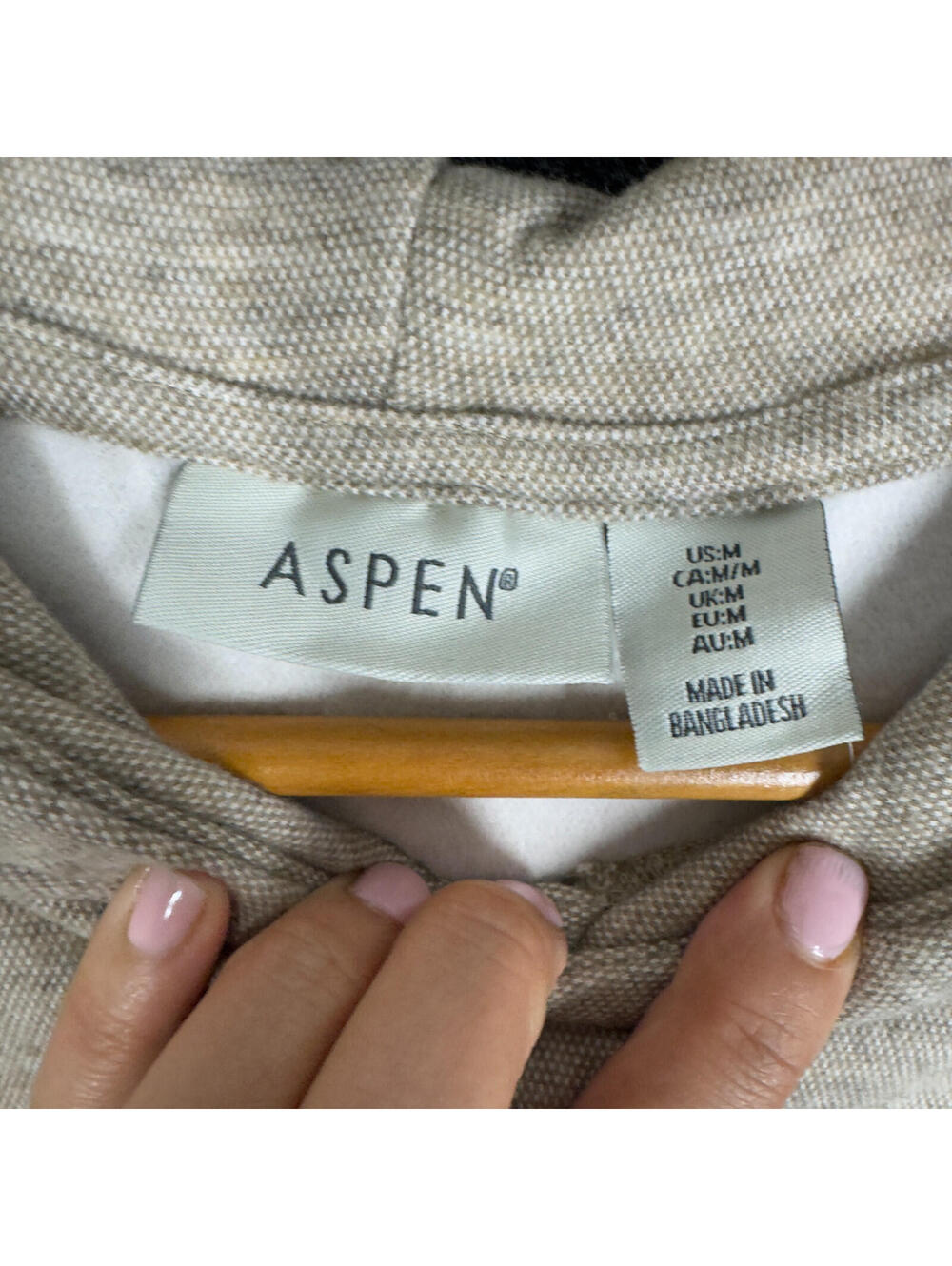 Aspen Hoodie Women M Medium Gray Hooded Long Sleeve Pockets Pullover Acrylic - Picture 5 of 7